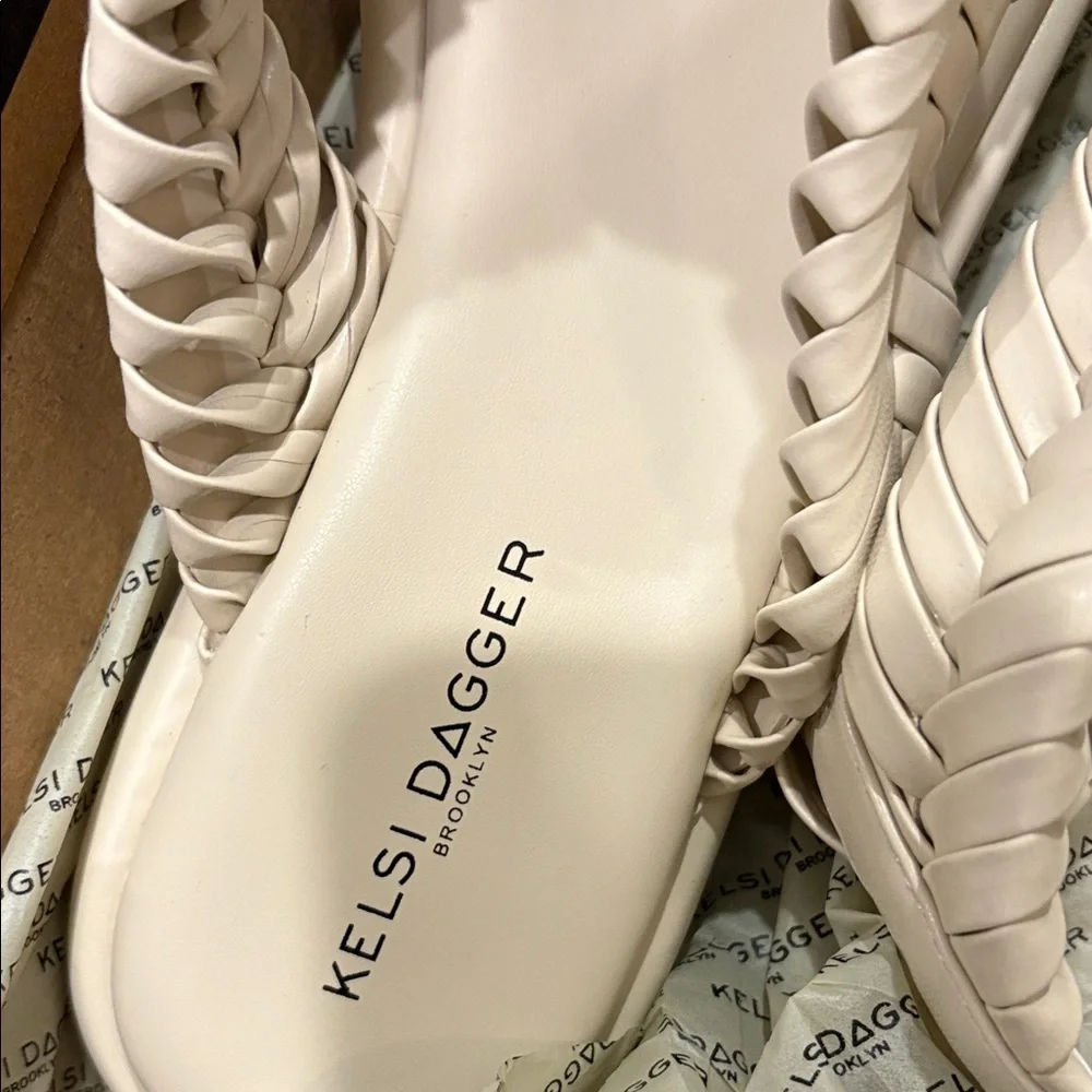 Shoes Anthropologie Kelsi Dagger Cream Sandals